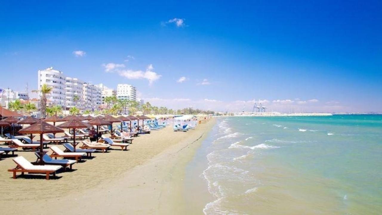 Alex Beach Apartment 31 Larnaca Ngoại thất bức ảnh